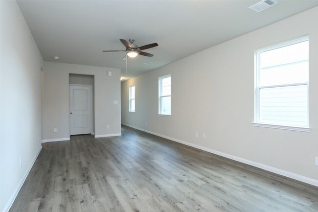 Building Photo - 2528 Westslope Dr