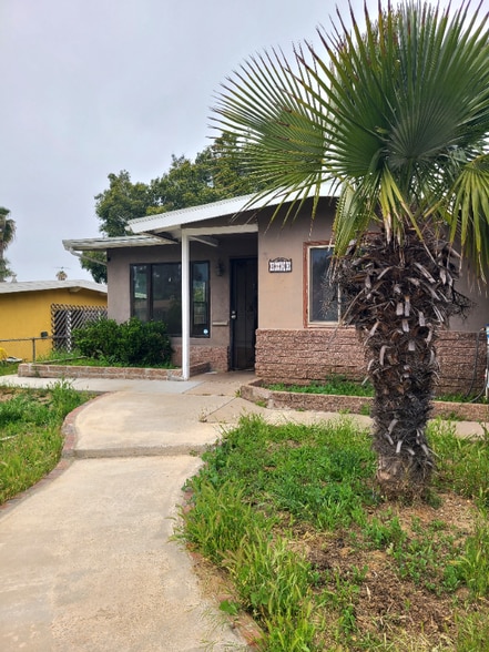 Building Photo - 3823 Demus St