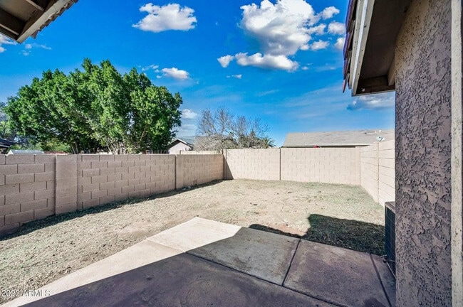 Building Photo - 6166 E Glencove St