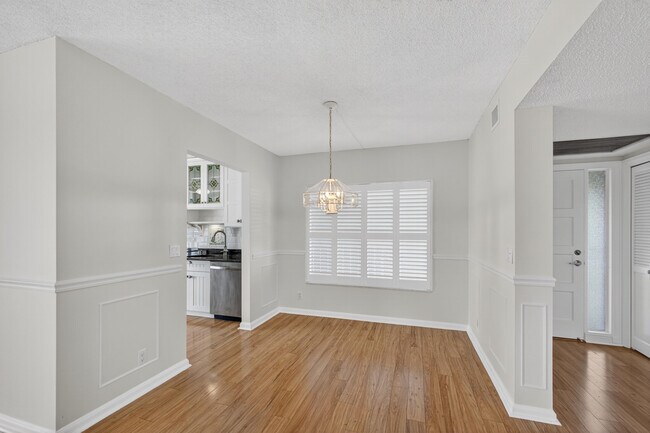 Building Photo - 1071 Sugar Sands Blvd