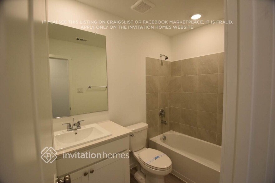Building Photo - 5101 Hidden Treasure Ln