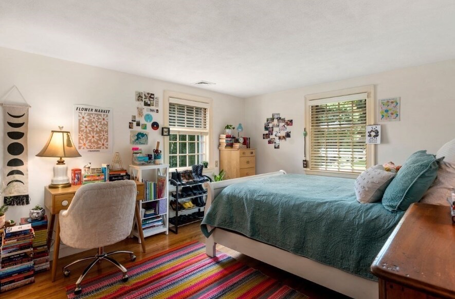 Building Photo - 11 Nantucket Rd