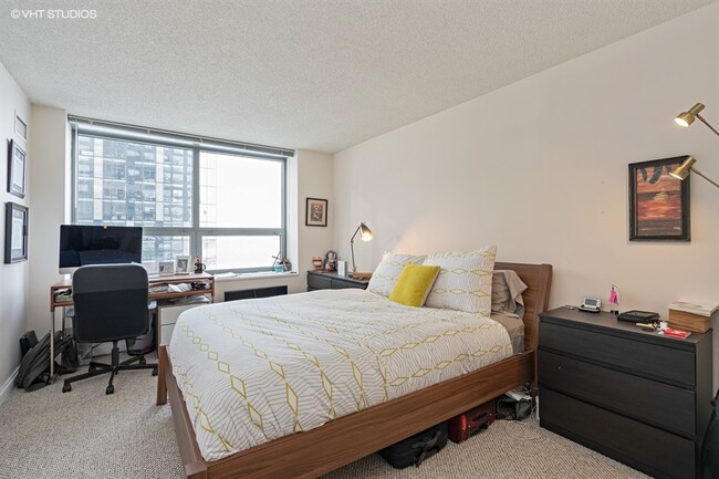 Building Photo - 474 N Lake Shore Dr