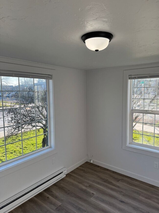 Building Photo - behe02