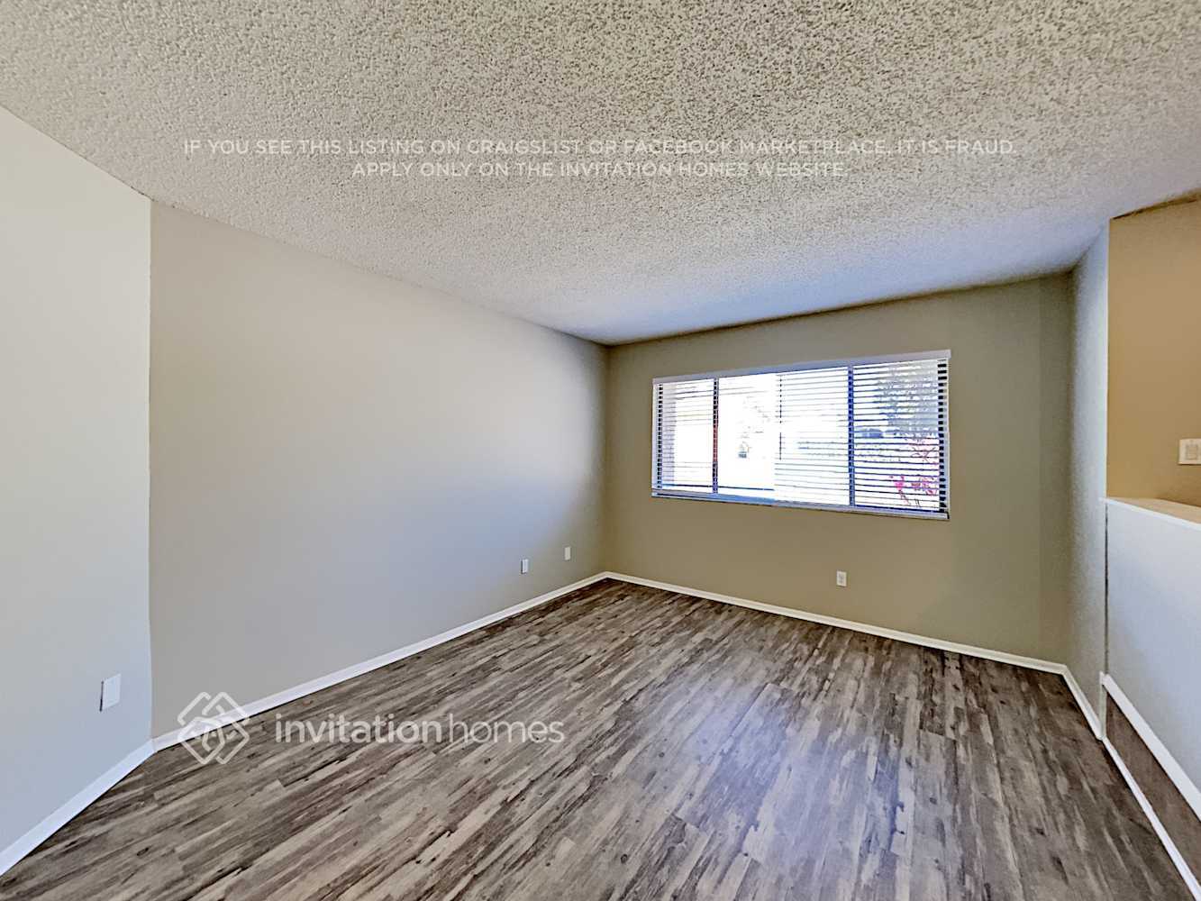 Building Photo - 517 Eastport Dr