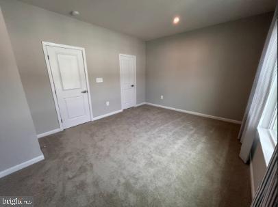 Building Photo - 4537 Briarhaven Dr