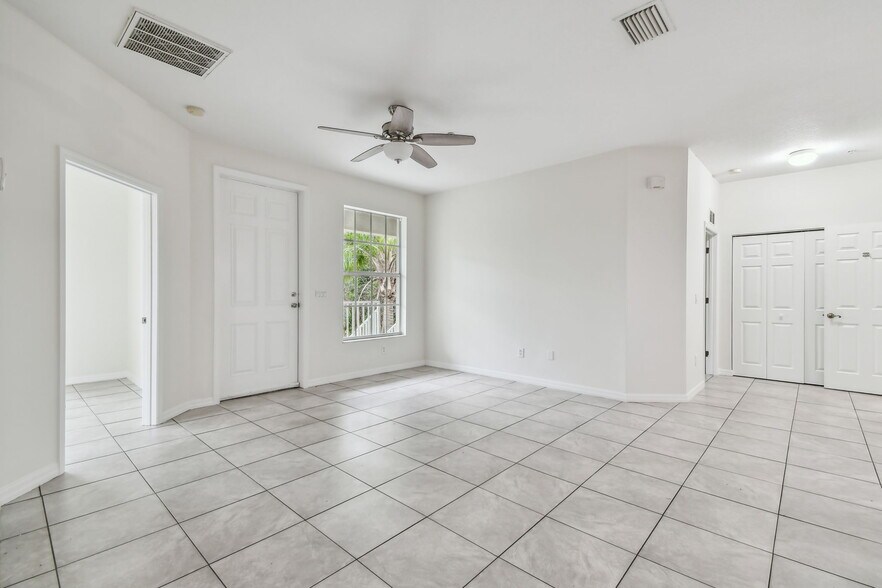 Building Photo - 2632 River Preserve Ct