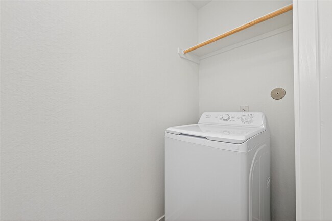 Building Photo - 18031 Valle Cupa Ln