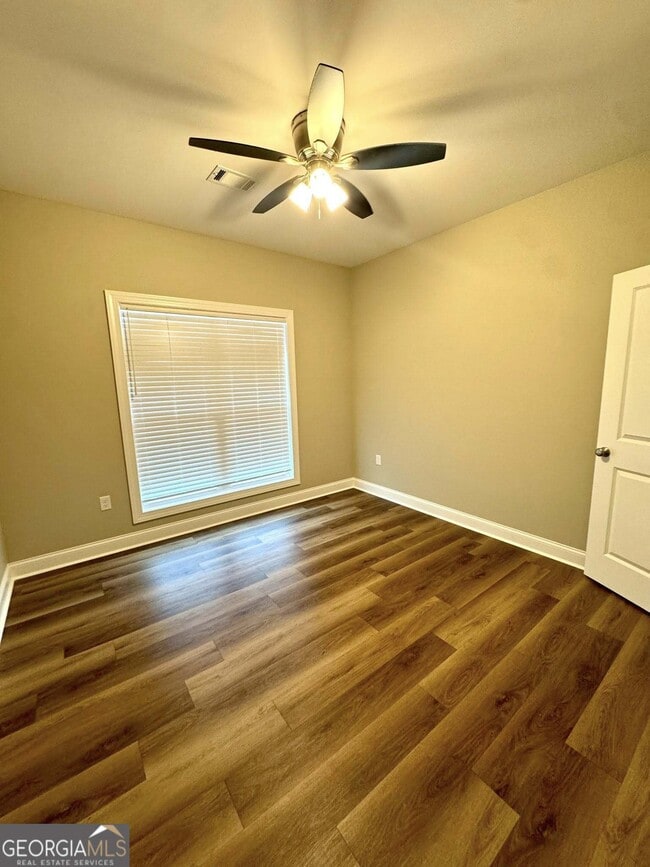 Building Photo - 613 Shady Grove Church Rd