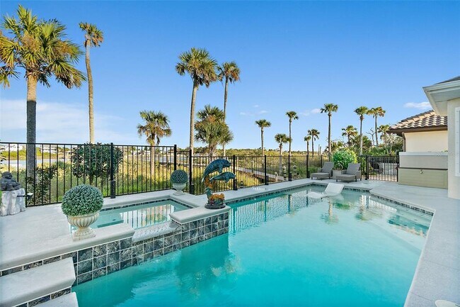 Building Photo - 54 N Riverwalk Dr