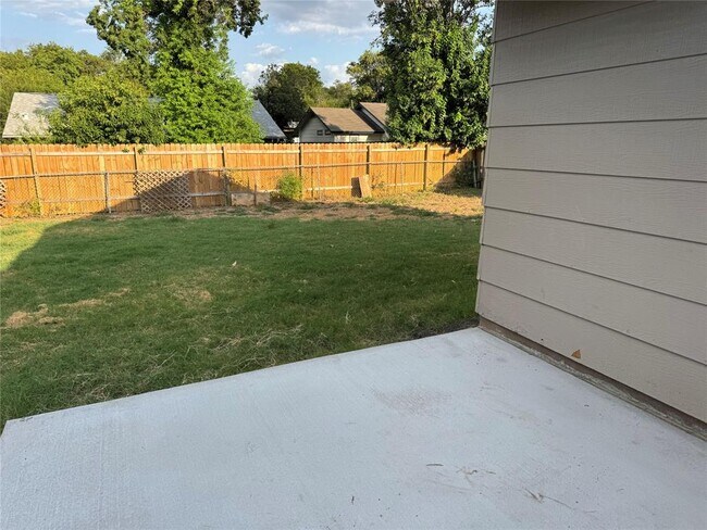 Building Photo - 6507 Middleham Pl