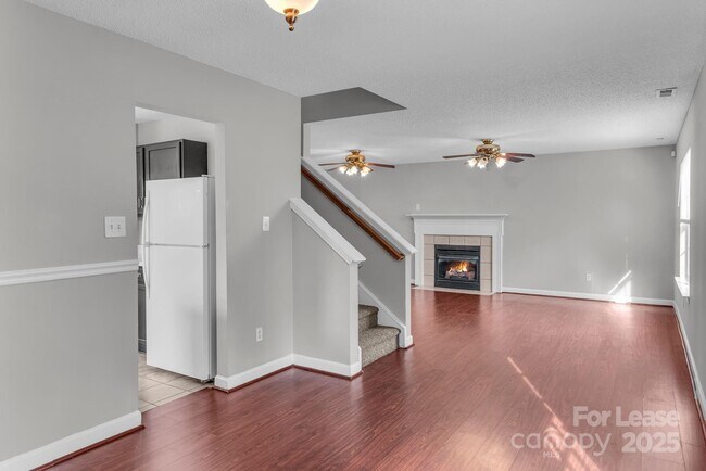 Building Photo - 8702 Wood Sorrel Ct