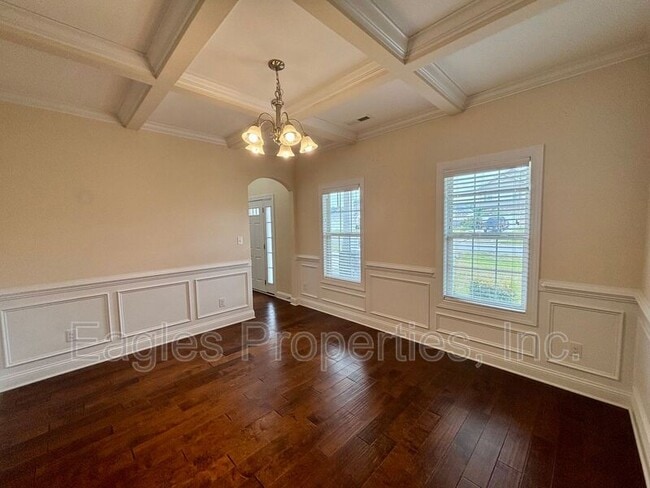 Building Photo - 114 Quail Hollow Dr