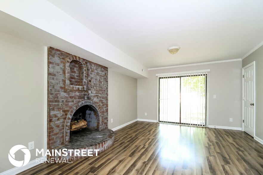 Building Photo - 4708 Wakewood Dr