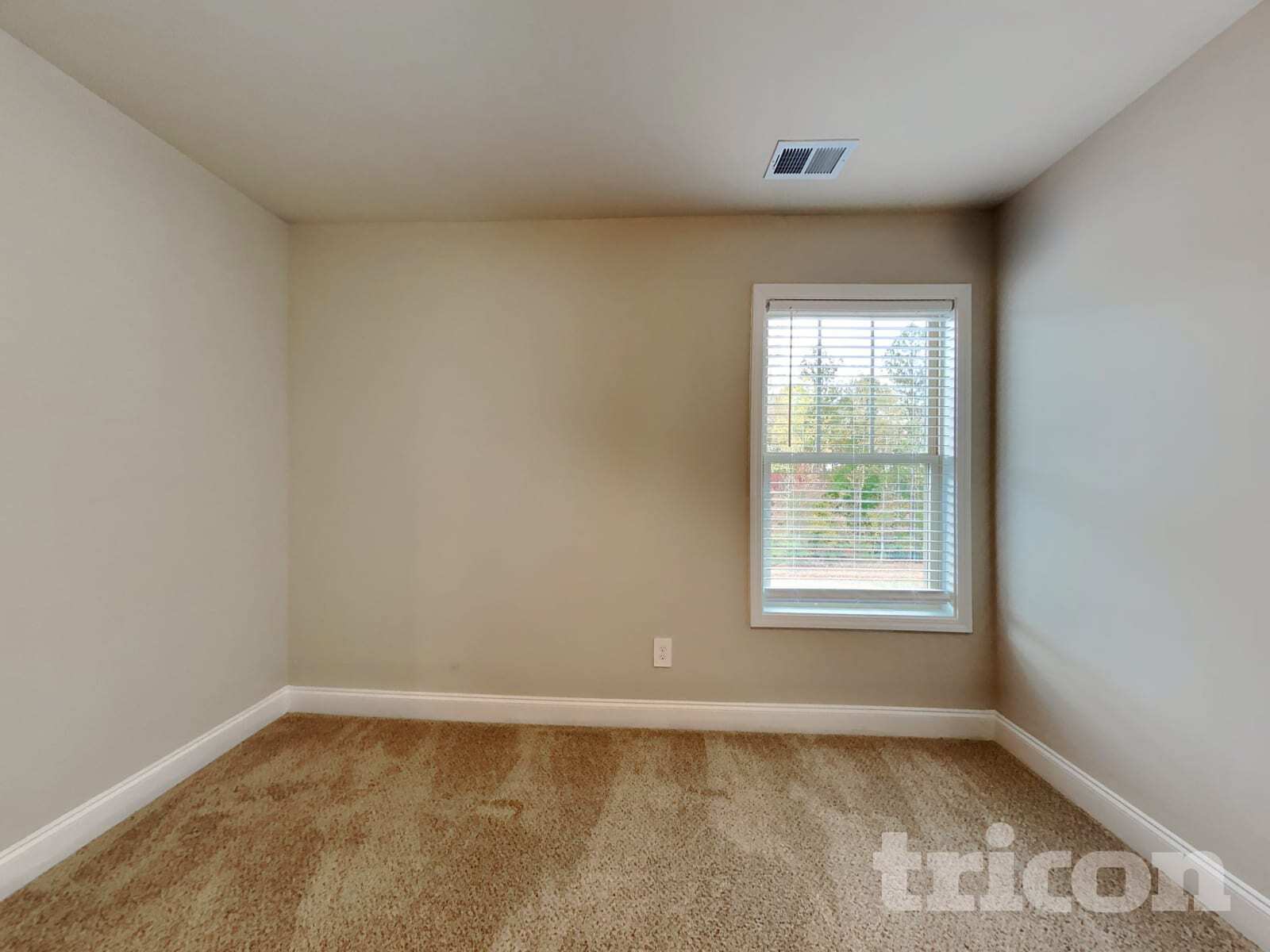 Building Photo - 10 Berkmar Way