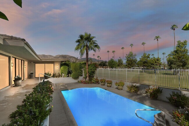Primary Photo - 73880 Grapevine St
