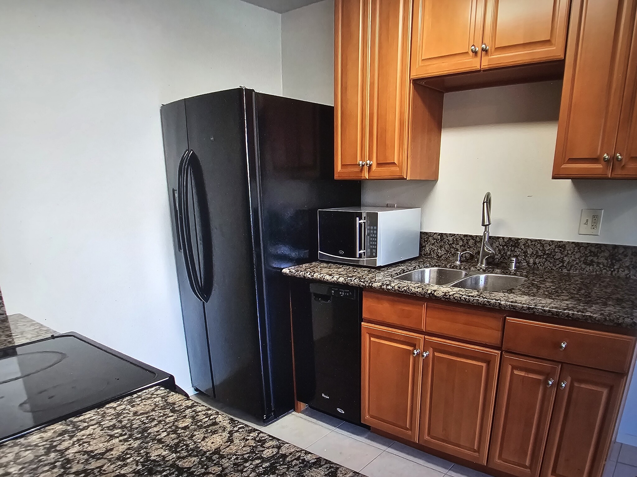 Building Photo - 1641 Pentecost Way