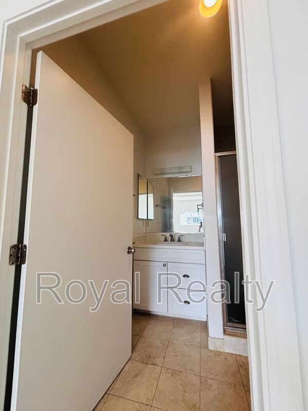 Building Photo - 2234 Star Rd