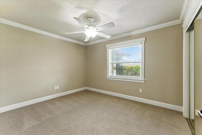 Building Photo - 1067 Chokecherry Dr