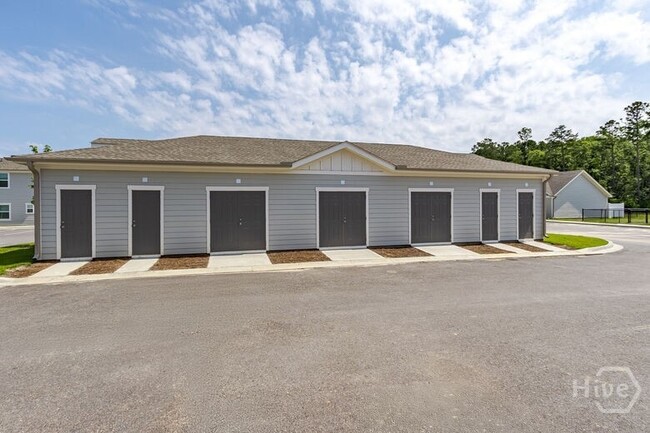 Building Photo - 3164 Mulberry Blvd