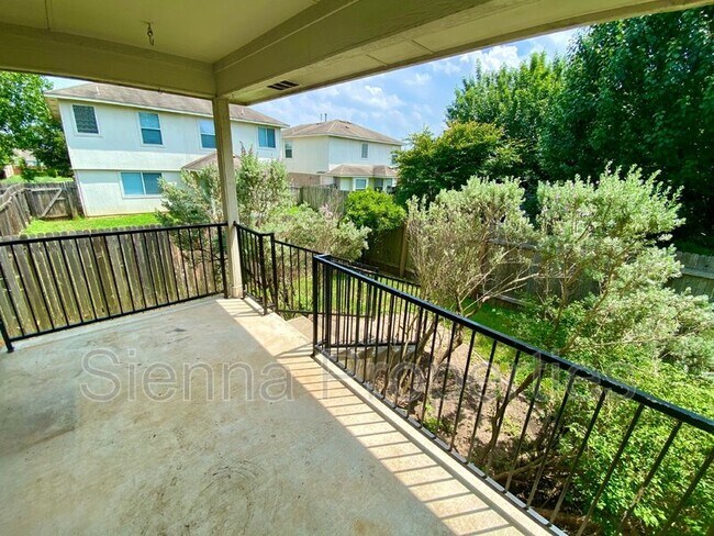 Building Photo - 11310 Jim Thorpe Ln