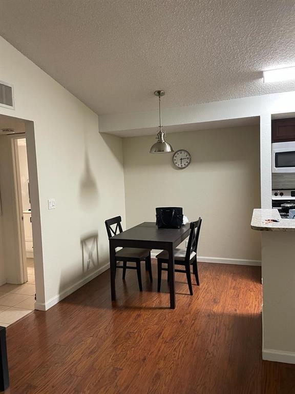 Building Photo - 2900 S University Dr