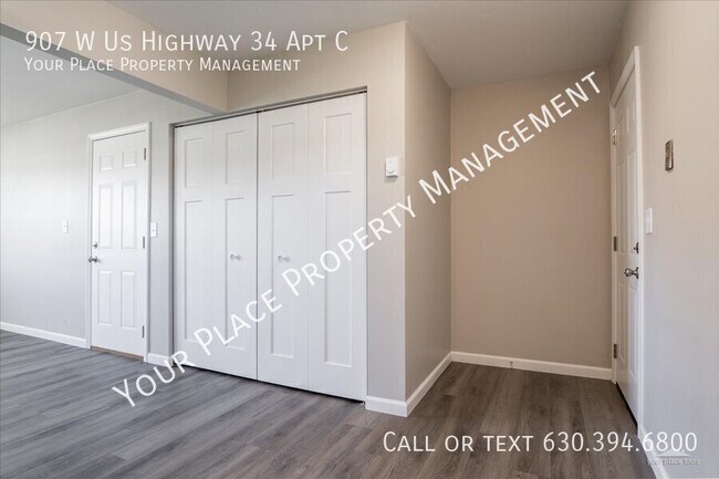 Building Photo - 907 W Us Highway 34 Apt C-