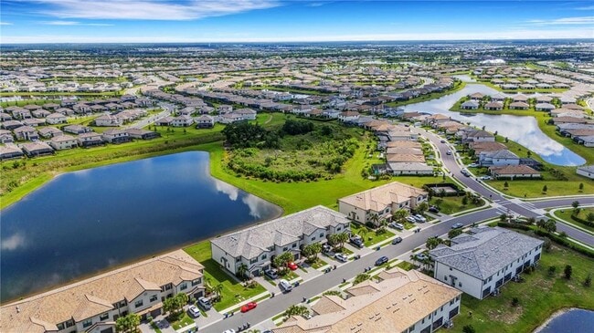Building Photo - 15227 Sunny Day Dr