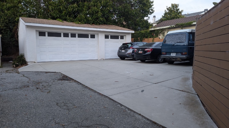 Building Photo - 308 N Francisca Ave