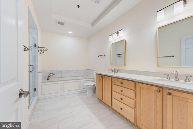 Building Photo - 7135 Mason Grove Ct