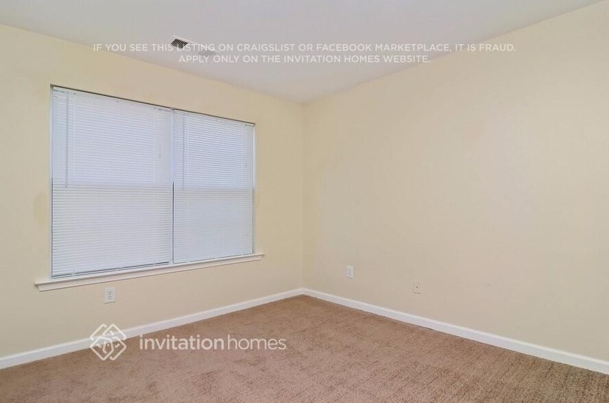 Building Photo - 7718 Parkside Dr