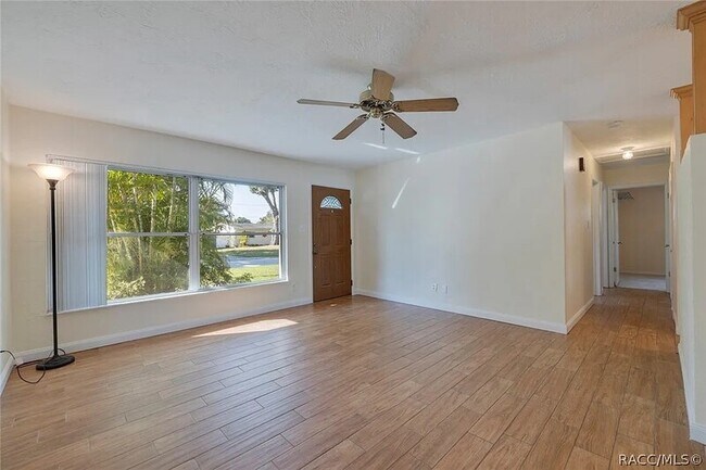 Building Photo - 2701 56th Ln N