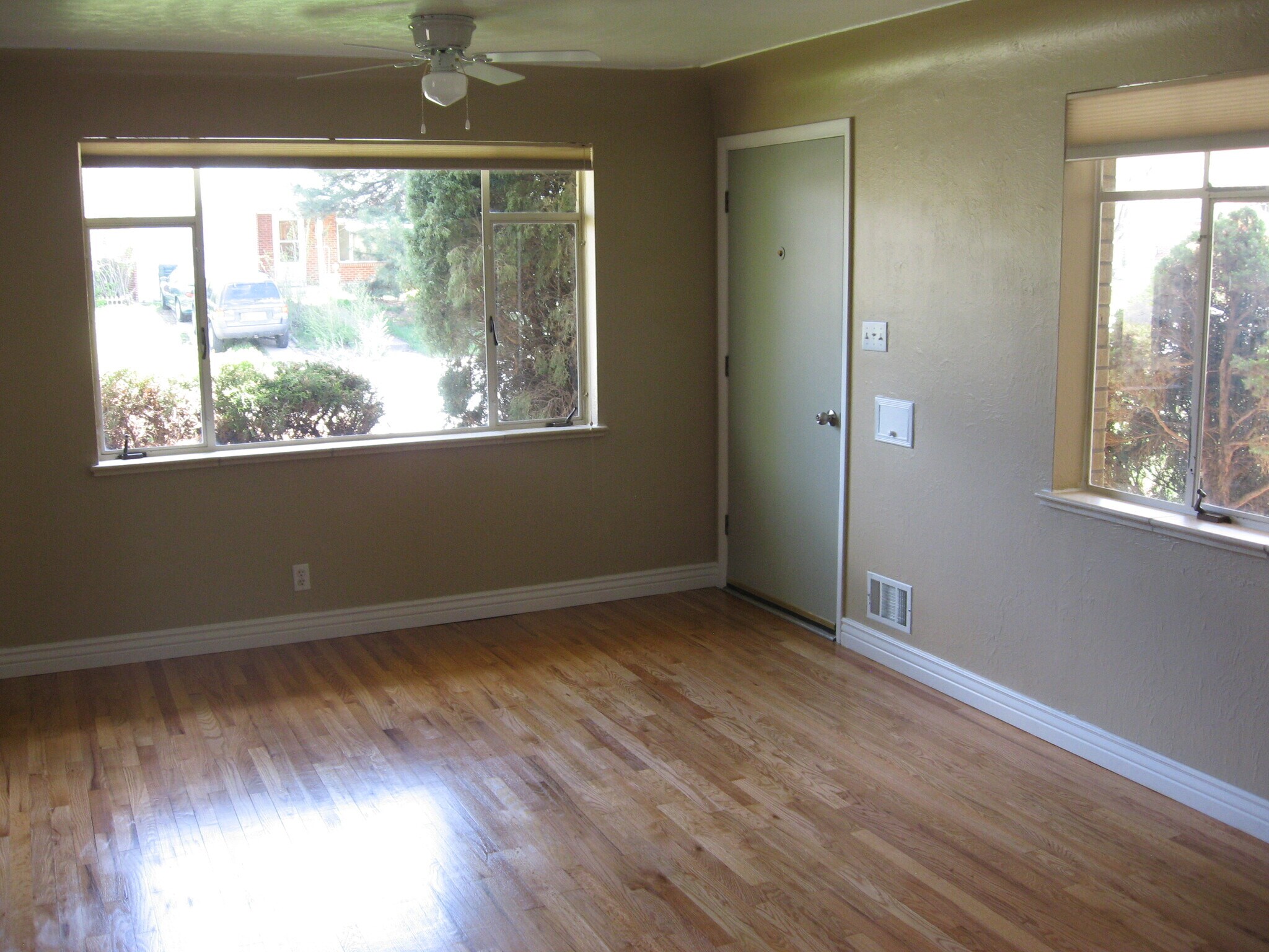 Building Photo - 4695 Reed St