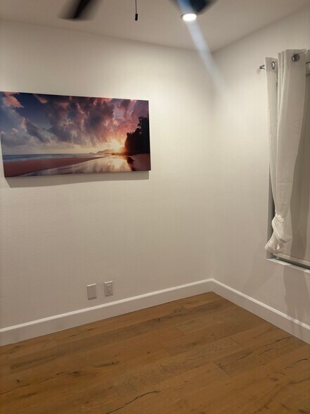 Building Photo - 2175 Calle Ola Verde