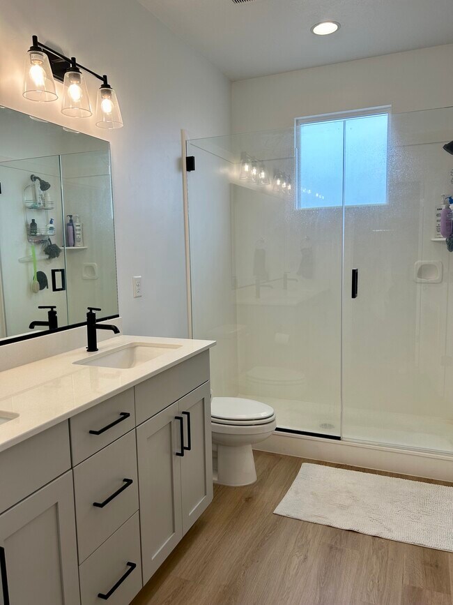 Building Photo - 832 S American Beech Ln