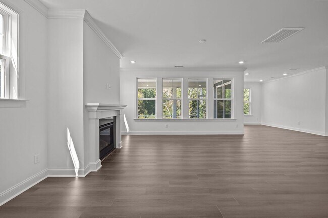 Building Photo - Brand-New 5BR/4BA in Knightdale’s Stoneriver – Luxury Living with 3-Car Garage