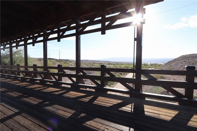 Building Photo - 2885 Esmerelda Dr