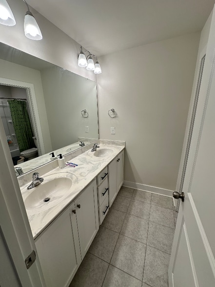 Building Photo - 3109 Treble Ct