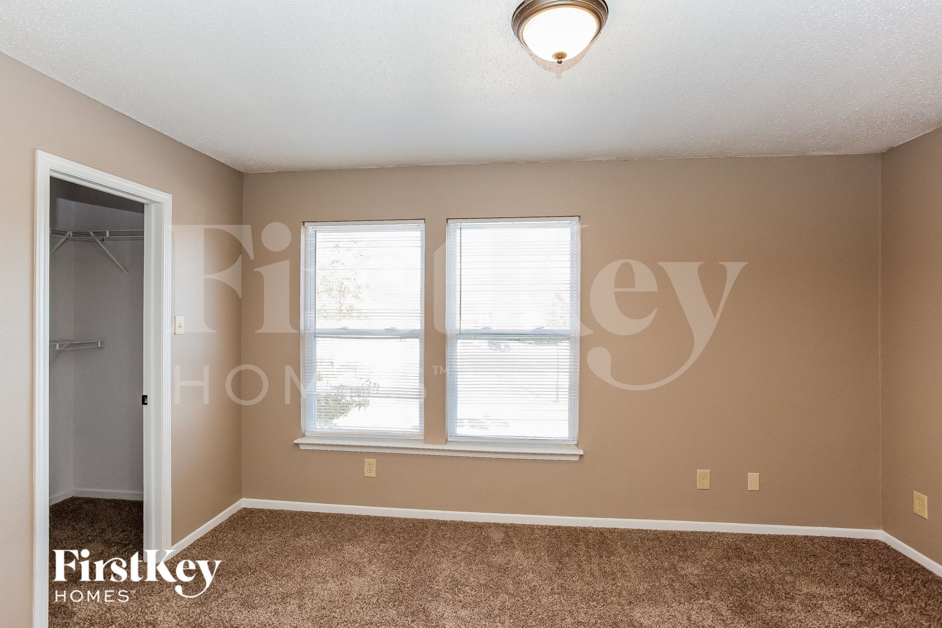 Building Photo - 737 Fern St