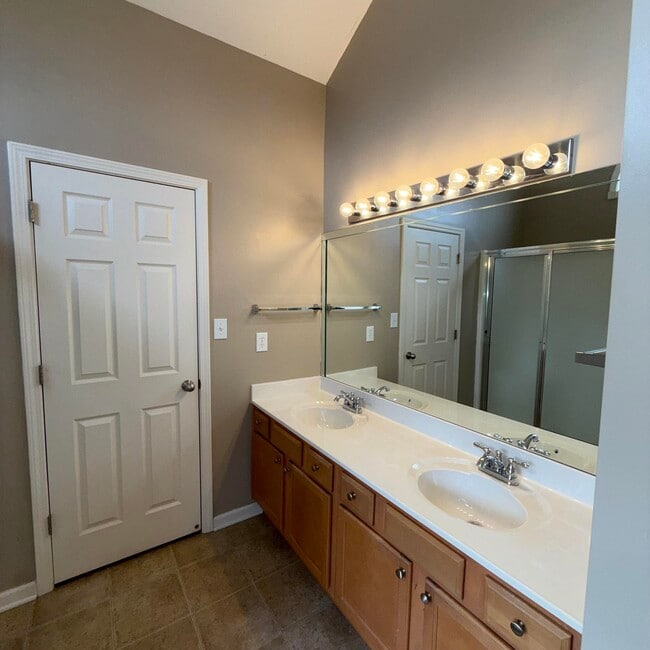 Building Photo - 4613 Marcus Trail