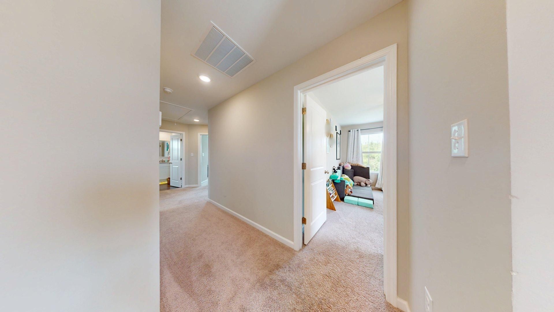 Building Photo - Towne Lakes Subdivision - Opelika