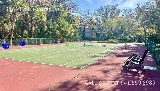 Building Photo - 5166 Lancewood Dr