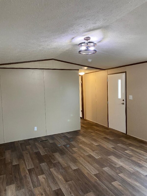 Building Photo - 27 Jordans Star Way