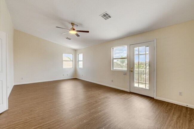 Building Photo - 8913 Arabian Filly Ave