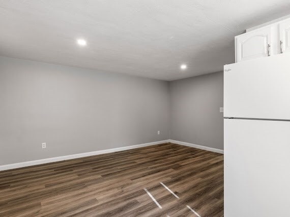 Building Photo - 517 Judson St