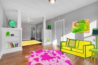 Building Photo - Stu-Stu-Studio!