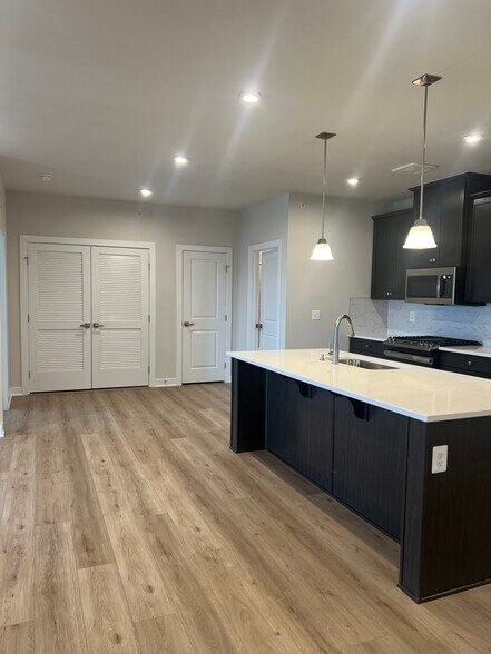 Building Photo - 21480 Mount Sterling Ter