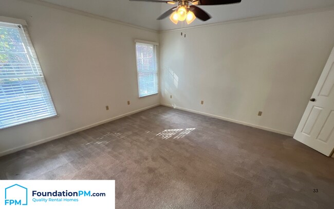 Building Photo - 8653 Chris Suzanne Cir