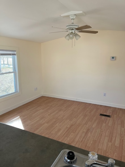 Building Photo - 23 Harriman Cove Rd