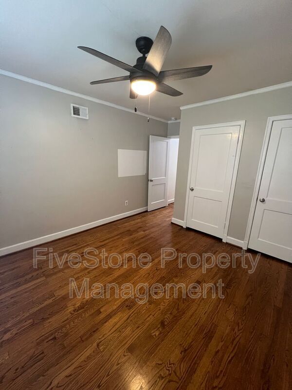 Building Photo - 144 Northwood Dr